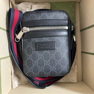 Gucci Black and Red Messenger Bag